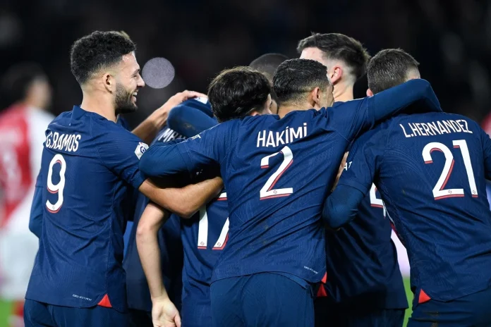 PSG - piłkarze 2 Gonçalo Ramos, Achraf Hakimi i Lucas Hernandez | Paris Saint-Germain PSG - piłkarze 2 Gonçalo Ramos, Achraf Hakimi i Lucas Hernandez | Paris Saint-Germain